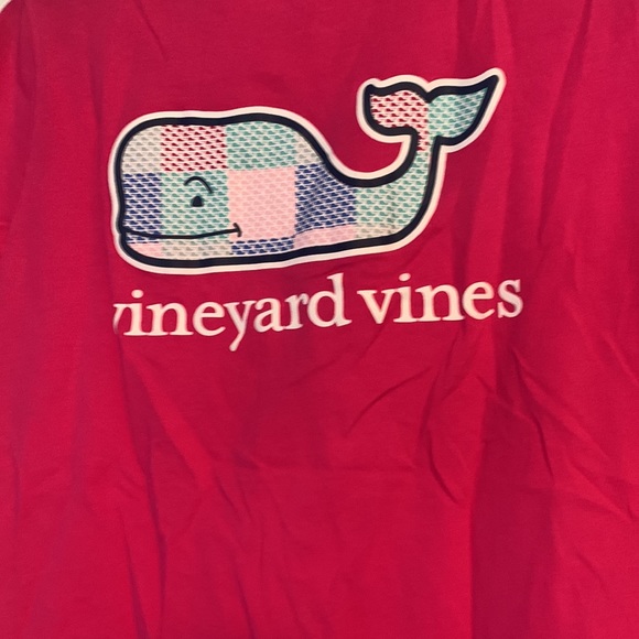 Vineyard Vines pink size small - Picture 3 of 3